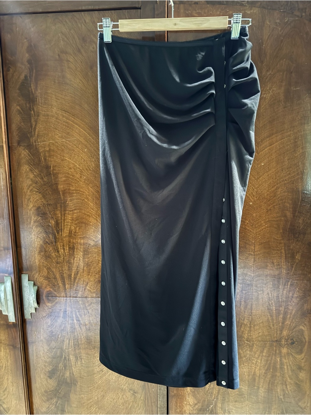 Theory Black Midi Skirt with Side Button & Ruched Detail
